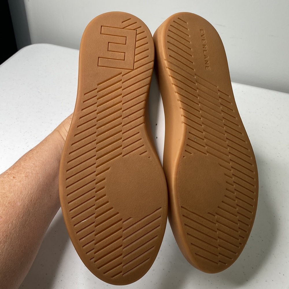 Everlane The ReLeather Tennis Shoe Gum Sole Lace Up Sneakers Leather Retro - Picture 6 of 14